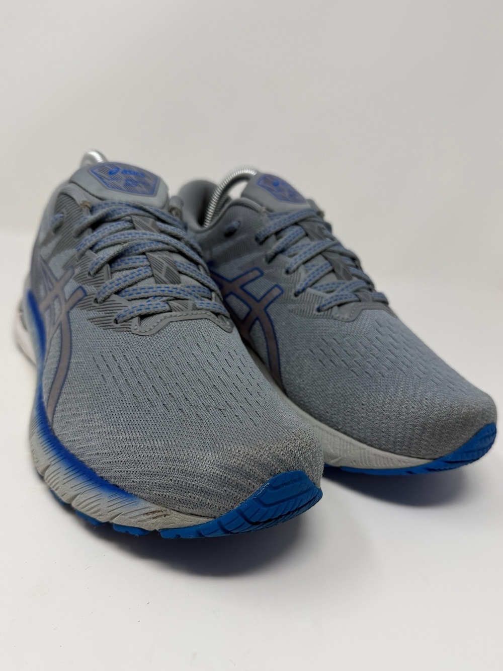 Men’s ASICS Gray and Blue Running Sneakers Sz. 8.5
